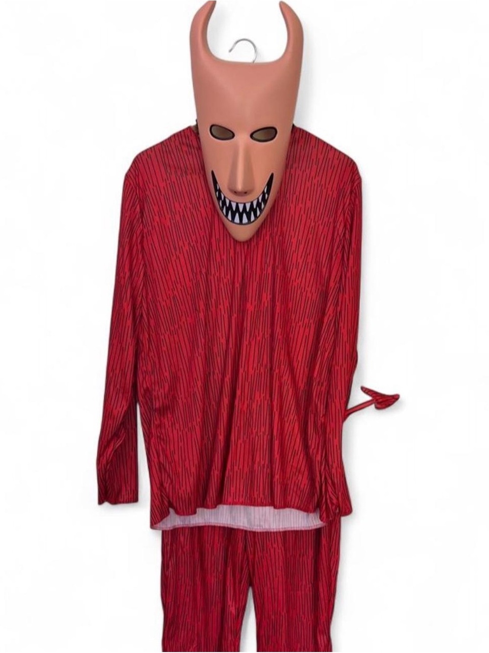 Adult Disney Nightmare Before
Christmas Lock 3-piece Costume XL